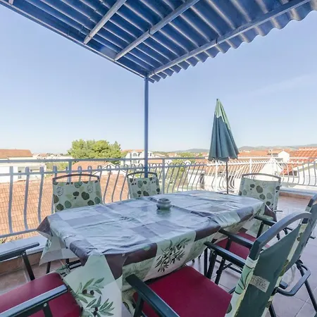 Franciska * Brodarica (Sibenik-Knin)